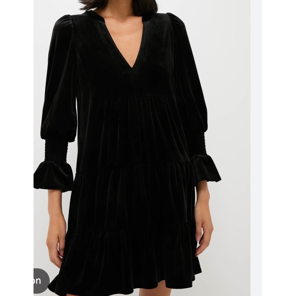 Pomander Place Black Velvet Kenzie Mini Dress Tiered V-Neck Smocked Cuff XS